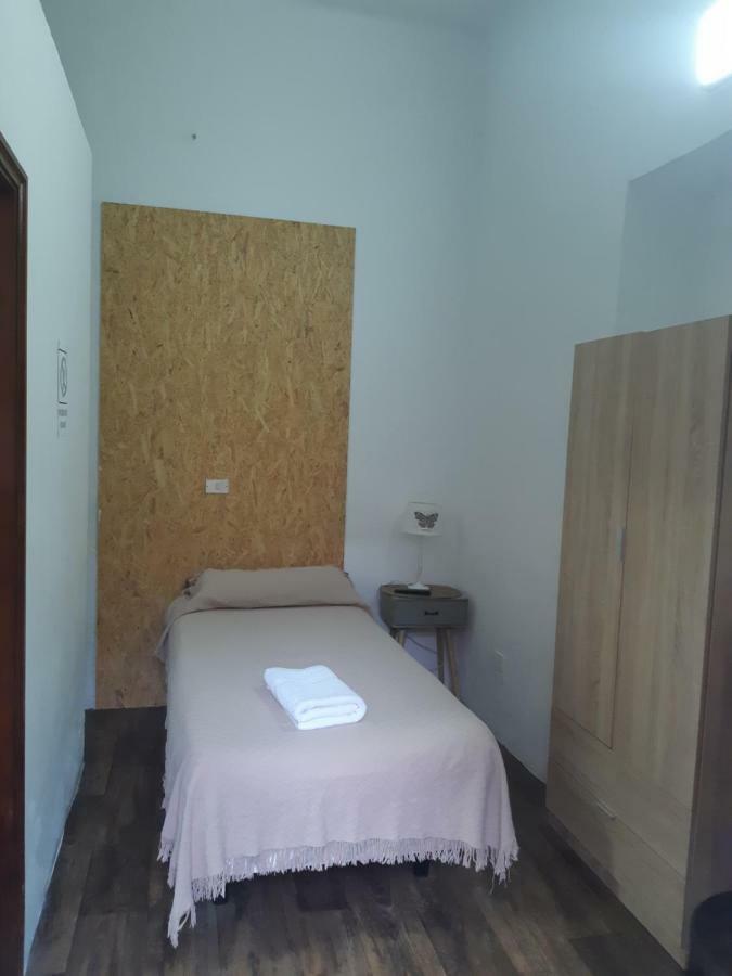Single Room Bathroom